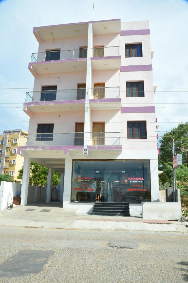 Thiruchendur Stayz Vairavel Residency Tiruchchendūr 外观 照片